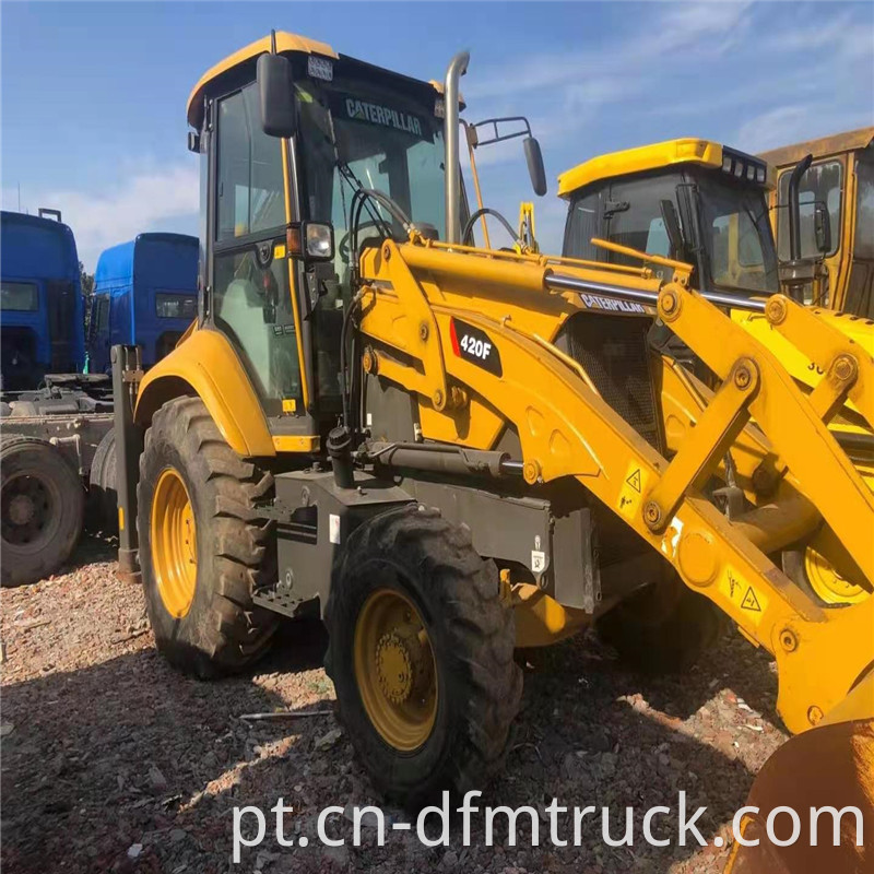 CAT backhoe loader 420f04